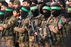 关于皇马功亏一篑，全队高层紧急开会商讨对策的信息