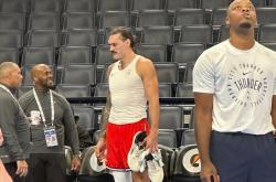 顶级球员恢复受挫，球队备战受阻