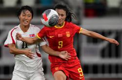 关于中国女足备战热身赛，探究对手战术的信息