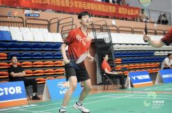 羽毛球赛场精彩绝伦，中国队勇夺多面金牌的简单介绍