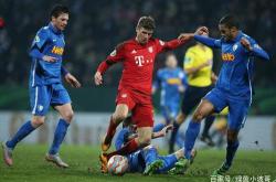 包含罗瑟汉姆主场失分，保级形势再次陷入危机的词条