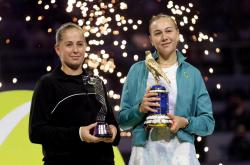 阿尔巴尼亚女足力克摩尔多瓦女足，赢得胜利