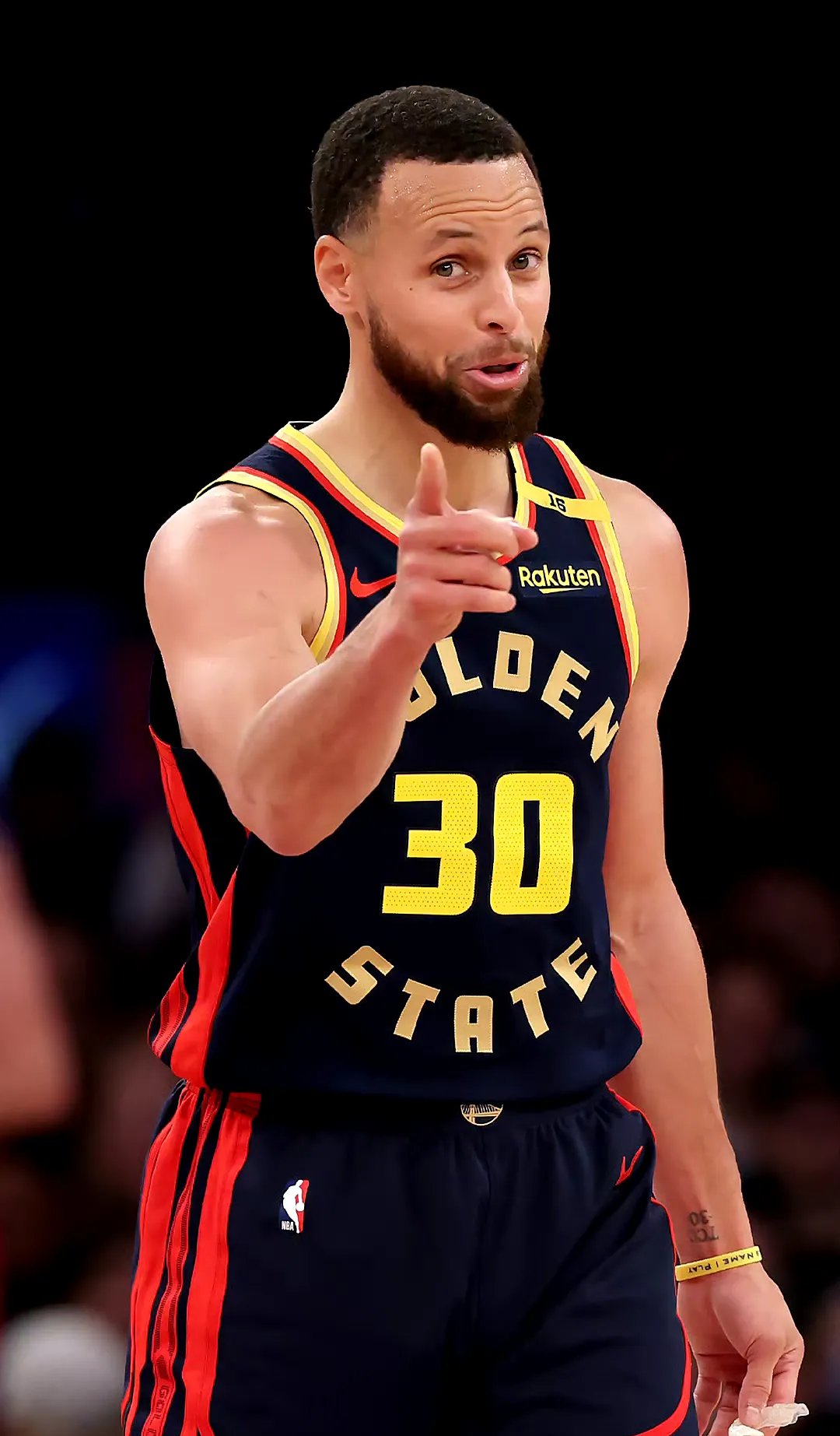 勇士核心球员状态回升，为球队复苏带来希望