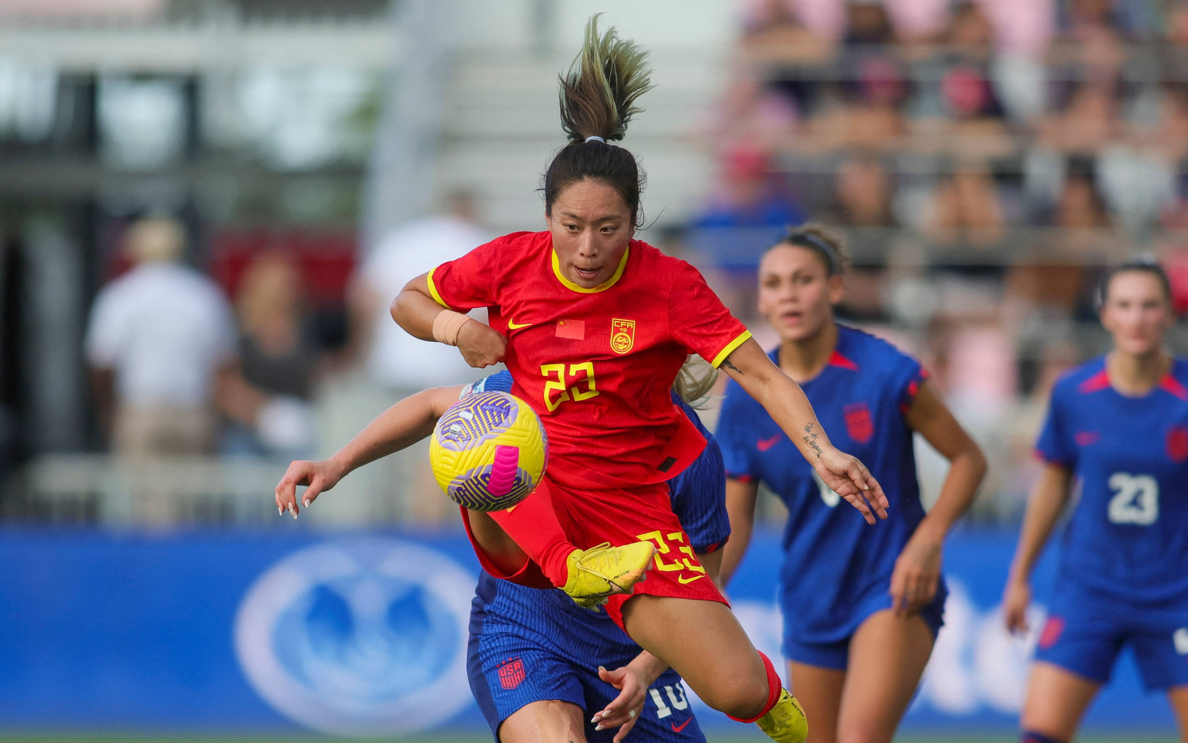 关于极致风采：女足比赛神采奕奕的信息