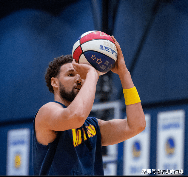 包含人队天赋新秀蓄势待发，赢得头炮的词条