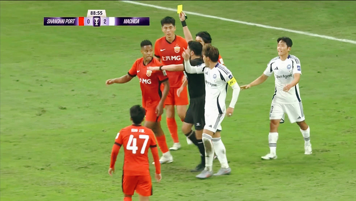 大连人员调整引争议，球队表现岌岌可危的简单介绍