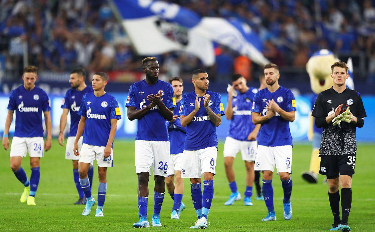 关于沙尔克欲在主场击败沃尔夫斯堡保持连胜态势的信息