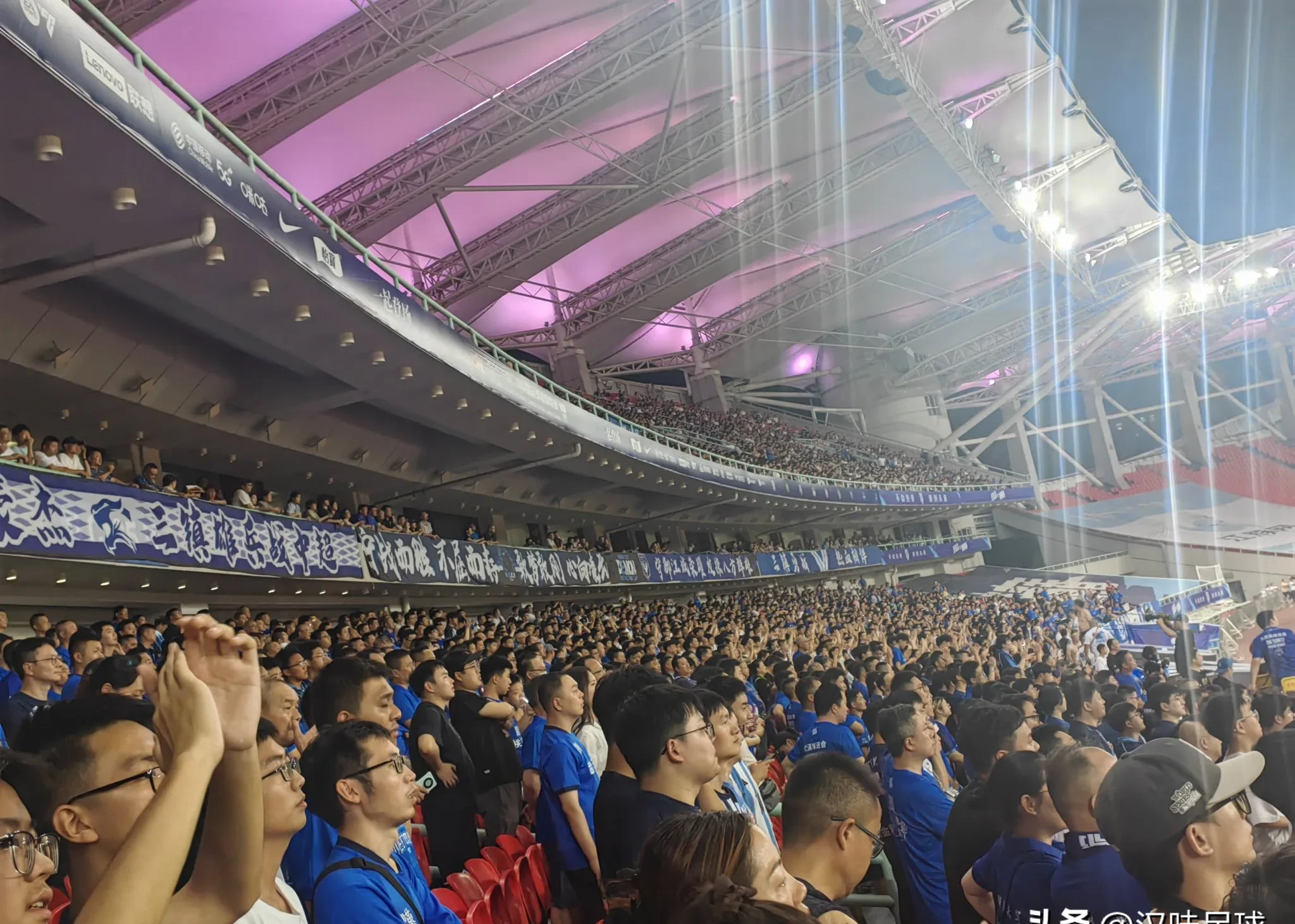 关于武汉三镇收获胜利,豪夺积分榜前列位置的信息 关于武汉三镇收获胜利,豪夺积分榜前列位置的信息