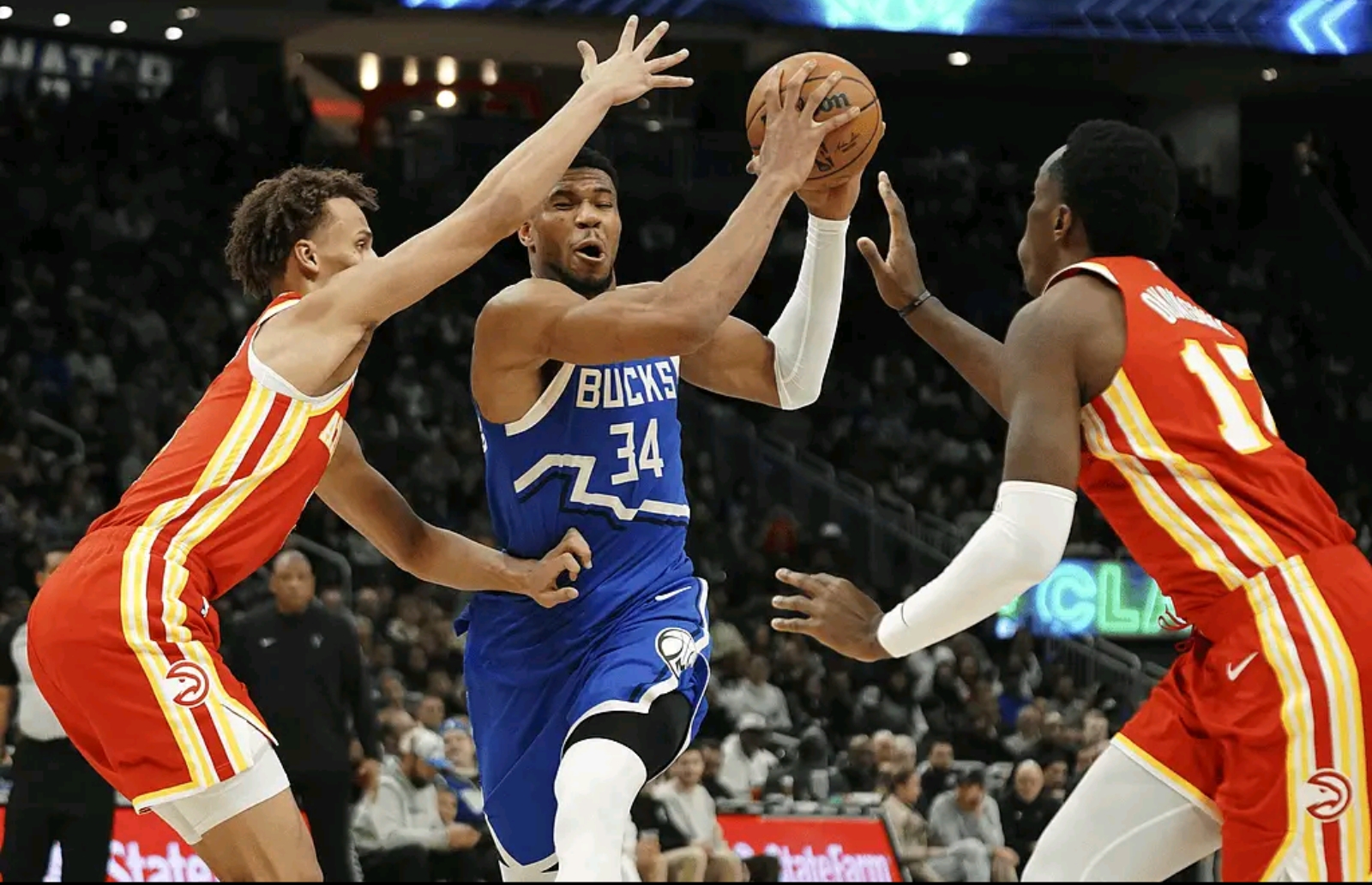 水晶宫客场取胜：鹰队爆冷战胜对手的简单介绍